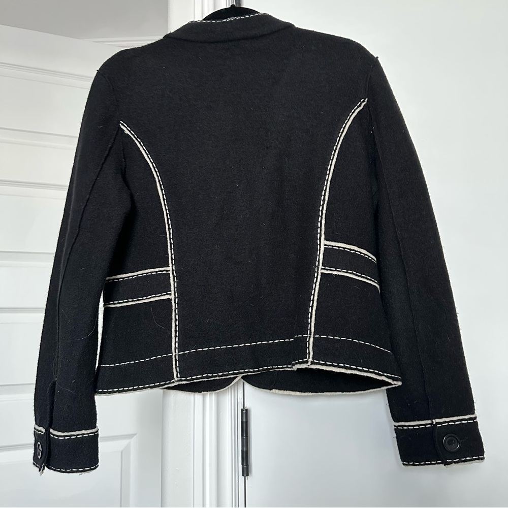 Talbots Black Blazer with White Accents 100% Wool Size Petite Medium - Picture 5 of 6